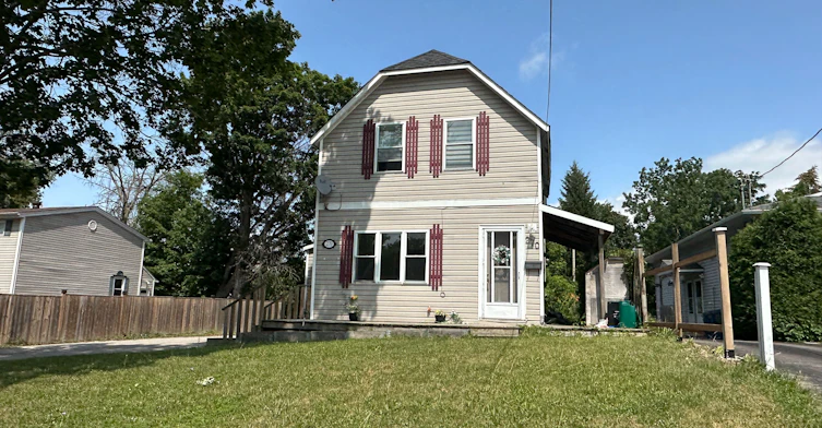 A-270 Moffat Street, Orillia, ON, L3V 4G1