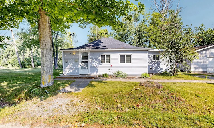 24 Ridge Avenue