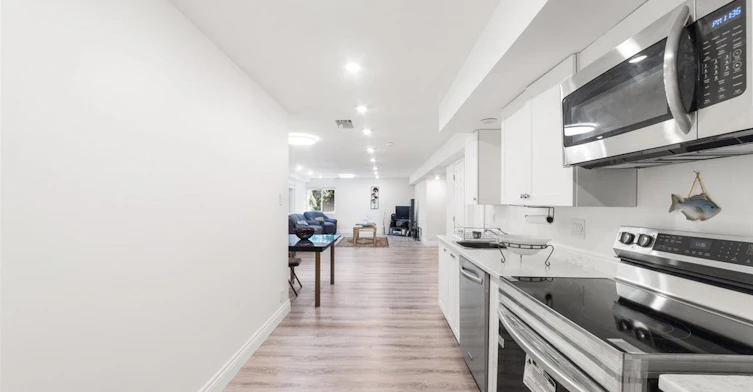 Bsmnt-47 Stollar Boulevard, Barrie, ON, L4M 6N3 - 5