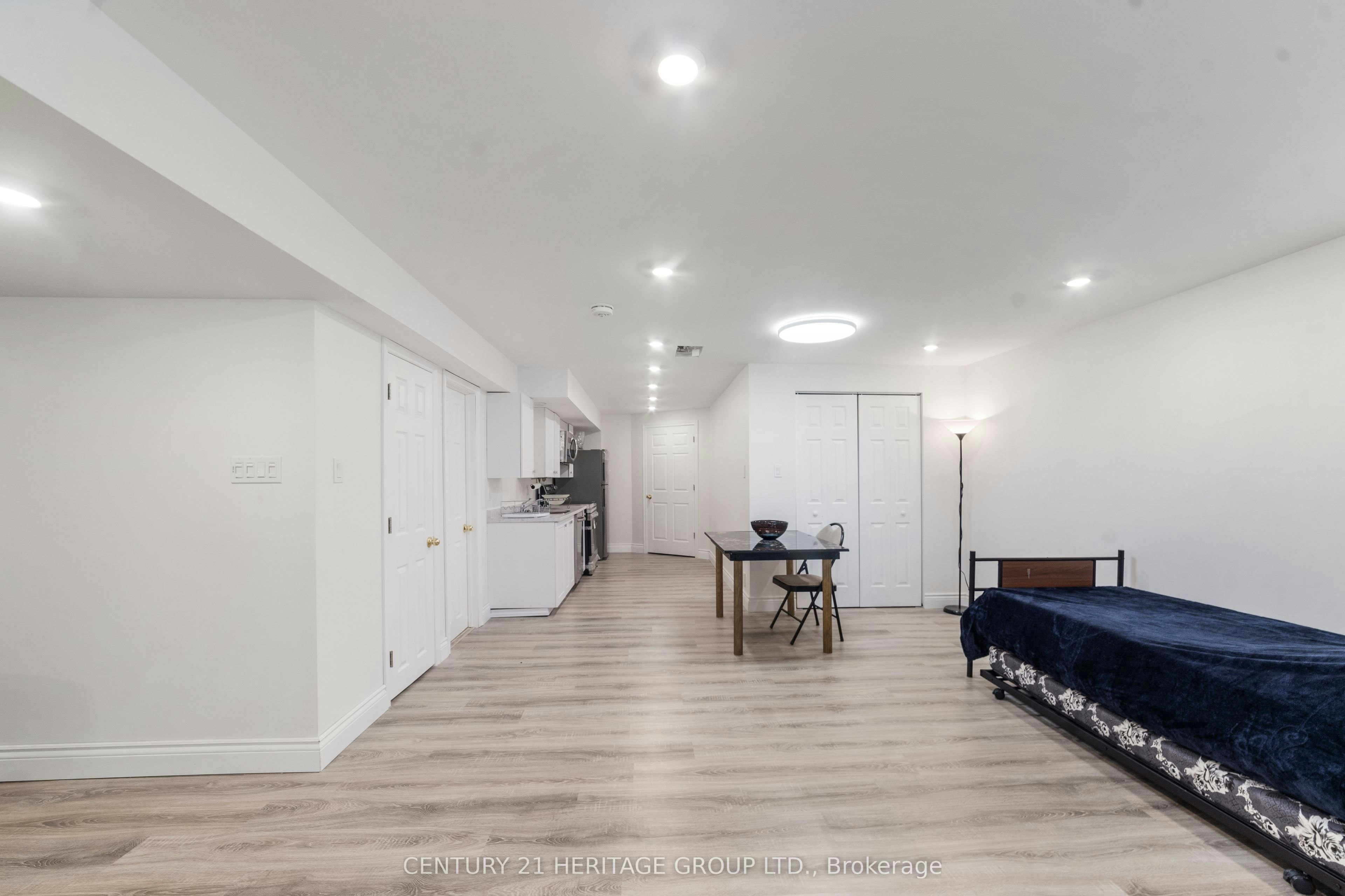 Bsmnt-47 Stollar Boulevard, Barrie, ON, L4M 6N3 - 8