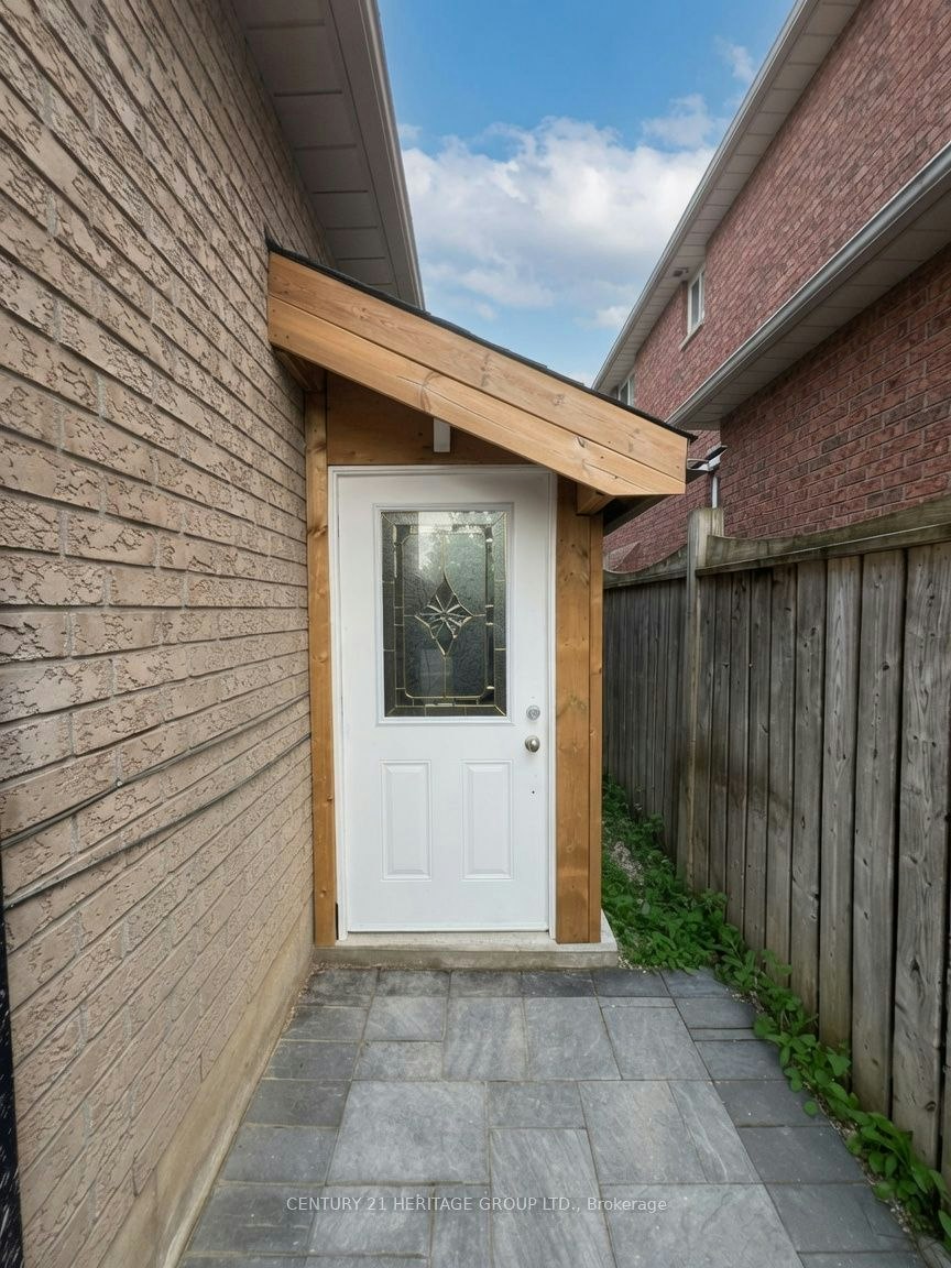 Bsmnt-47 Stollar Boulevard, Barrie, ON, L4M 6N3 - 2