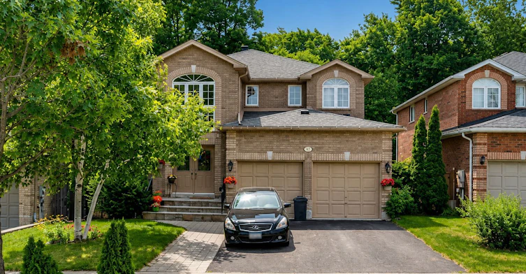 Bsmnt-47 Stollar Boulevard, Barrie, ON, L4M 6N3