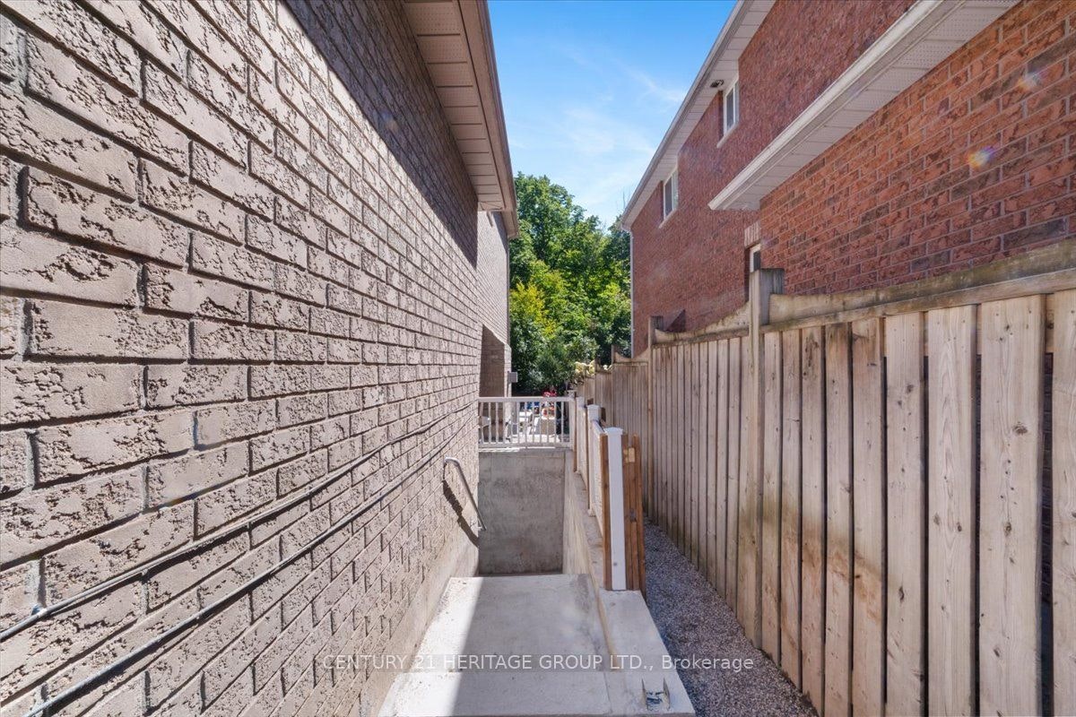 Bsmnt-47 Stollar Boulevard, Barrie, ON, L4M 6N3 - 23