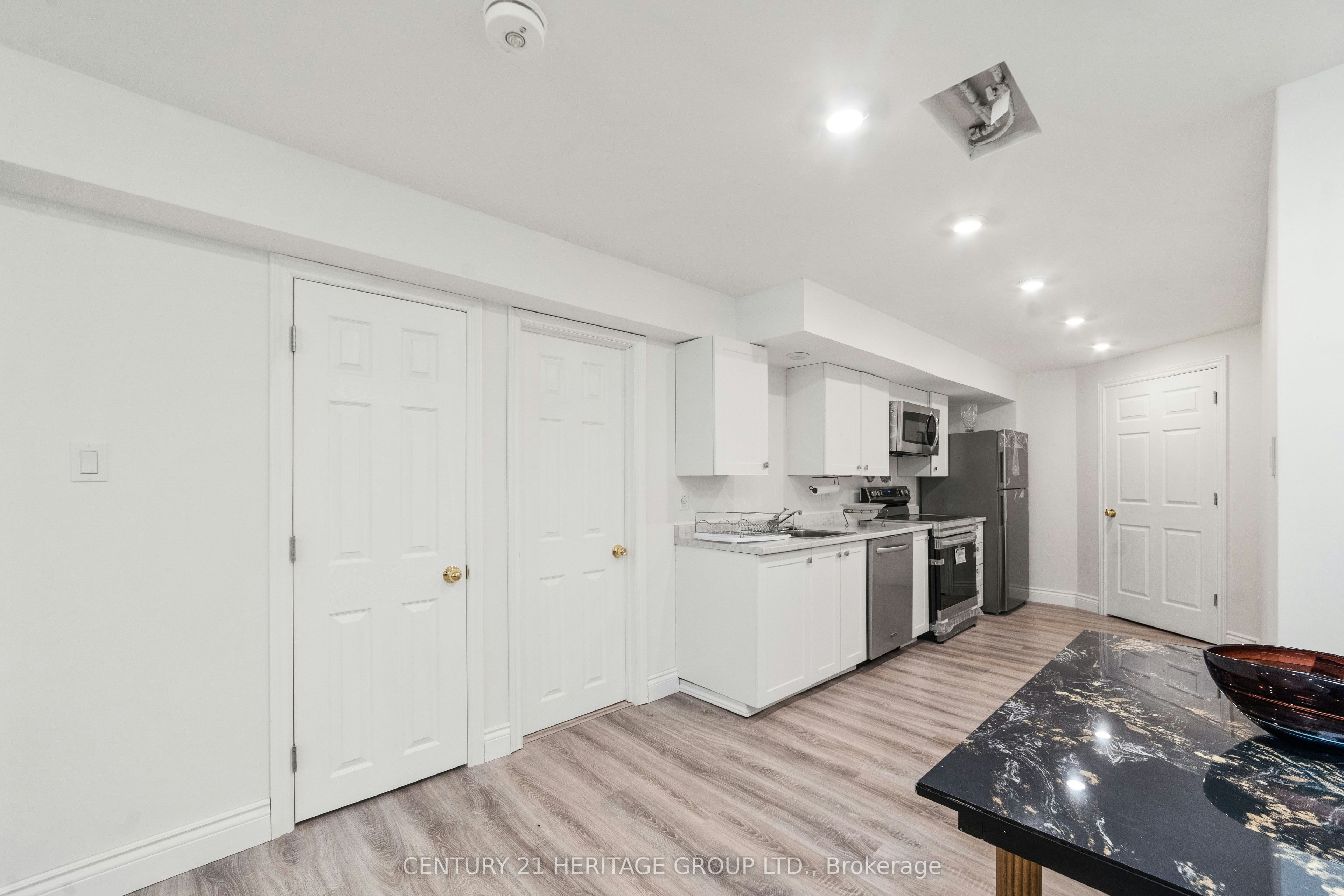 Bsmnt-47 Stollar Boulevard, Barrie, ON, L4M 6N3 - 9