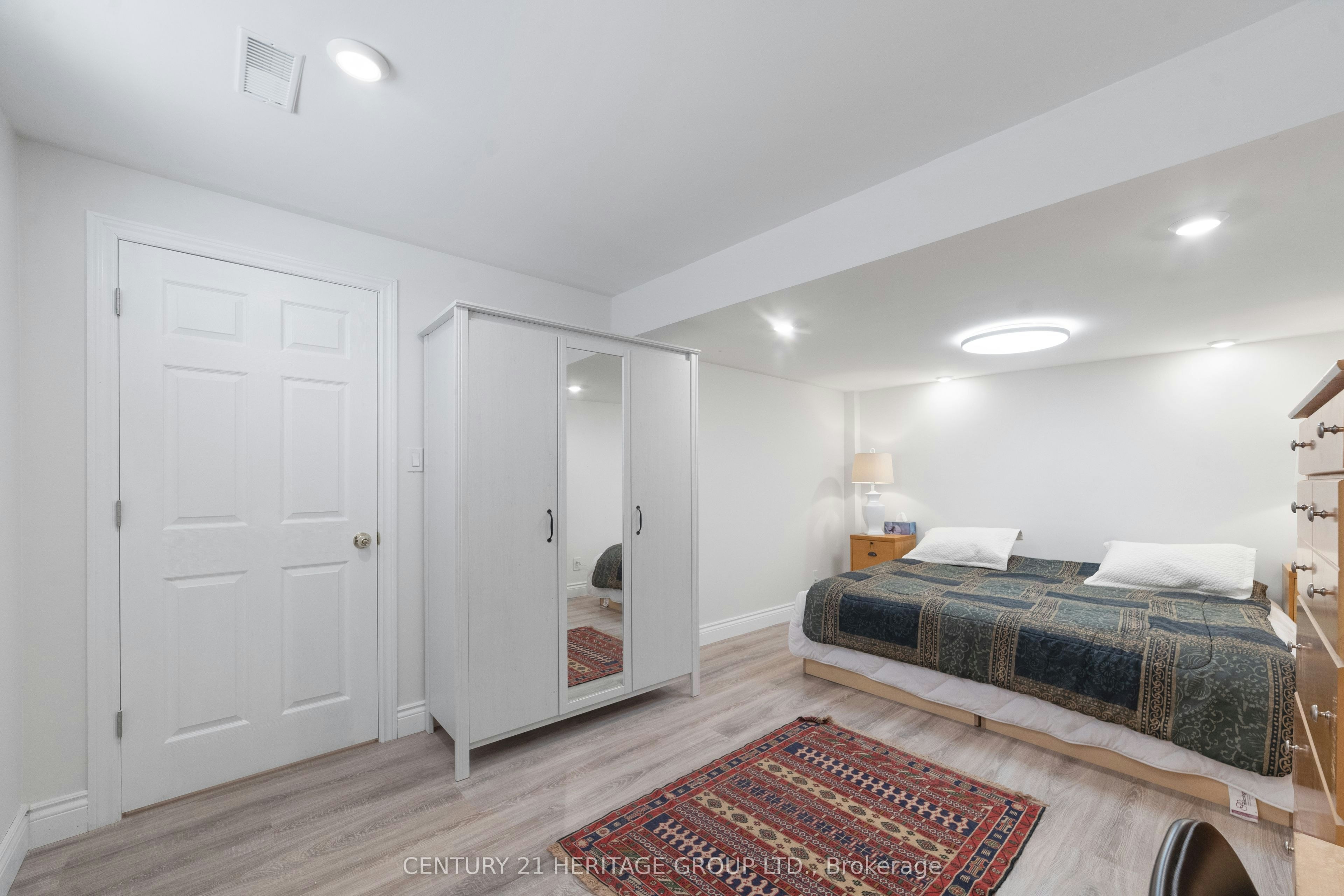 Bsmnt-47 Stollar Boulevard, Barrie, ON, L4M 6N3 - 16