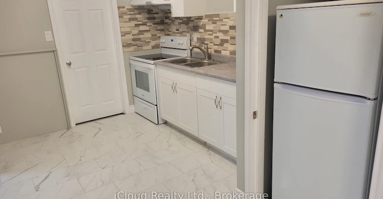 296 Hickling Trail, Barrie, ON, L4M 5X9 - 6