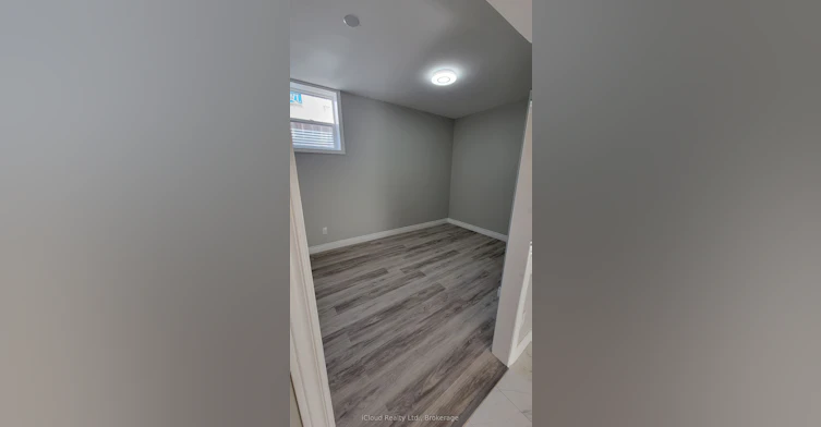 296 Hickling Trail, Barrie, ON, L4M 5X9 - 5