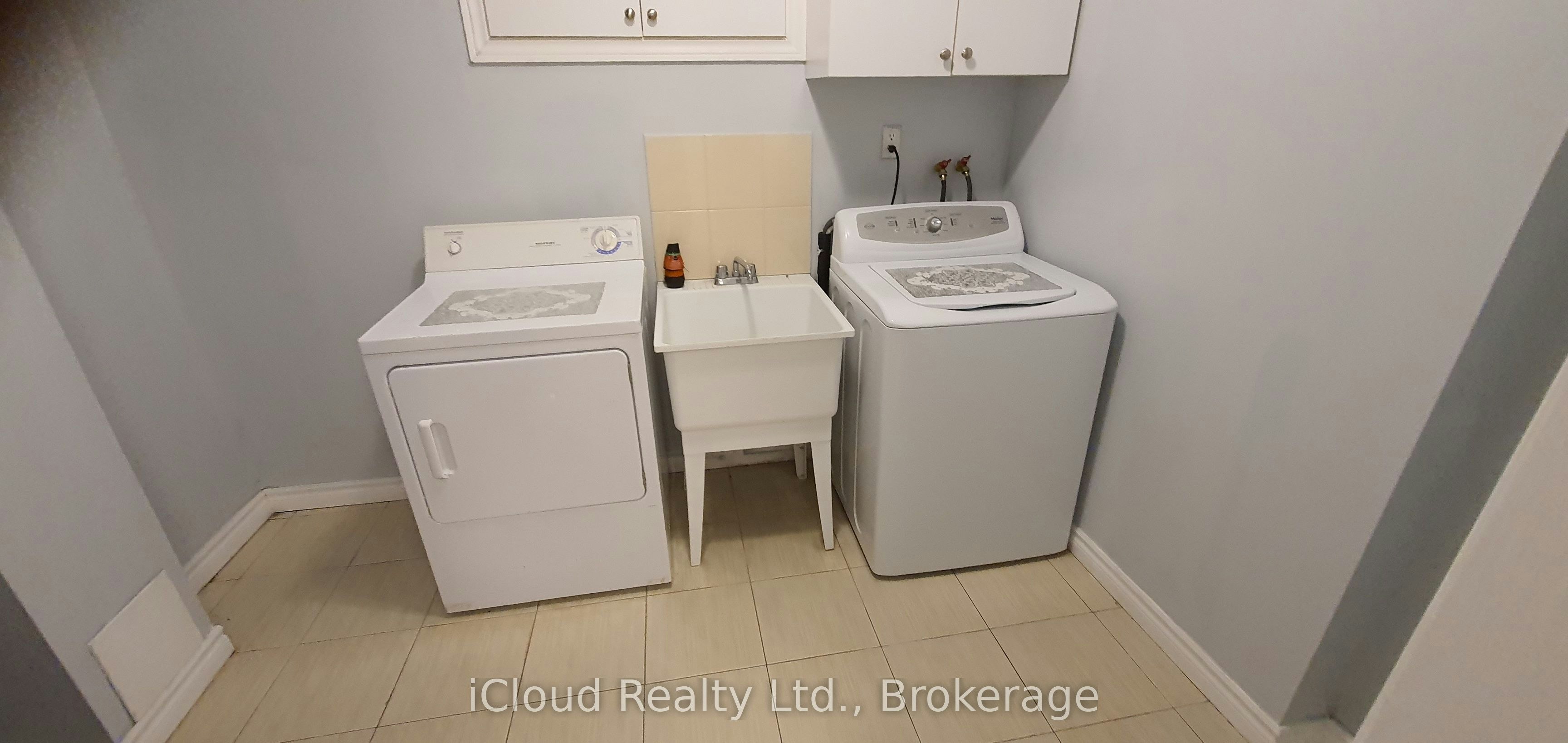 296 Hickling Trail, Barrie, ON, L4M 5X9 - 9