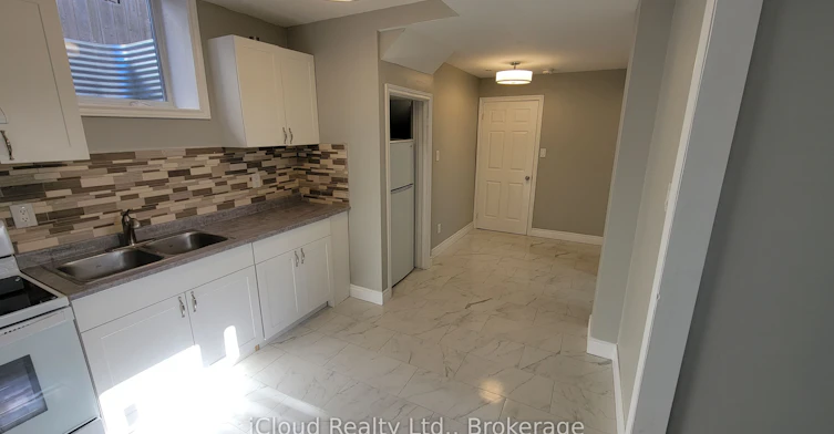 296 Hickling Trail, Barrie, ON, L4M 5X9 - 7