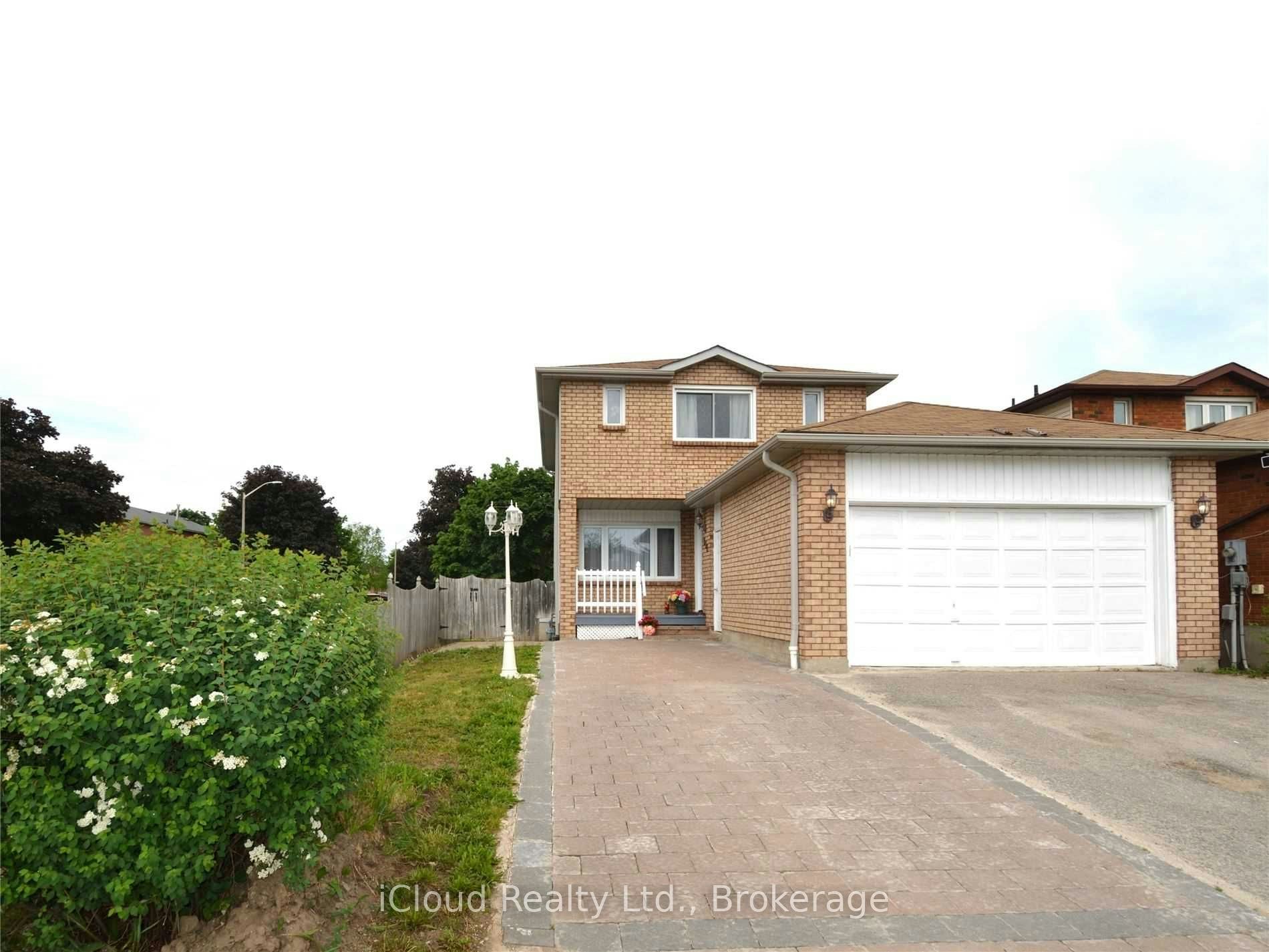 296 Hickling Trail, Barrie, ON, L4M 5X9