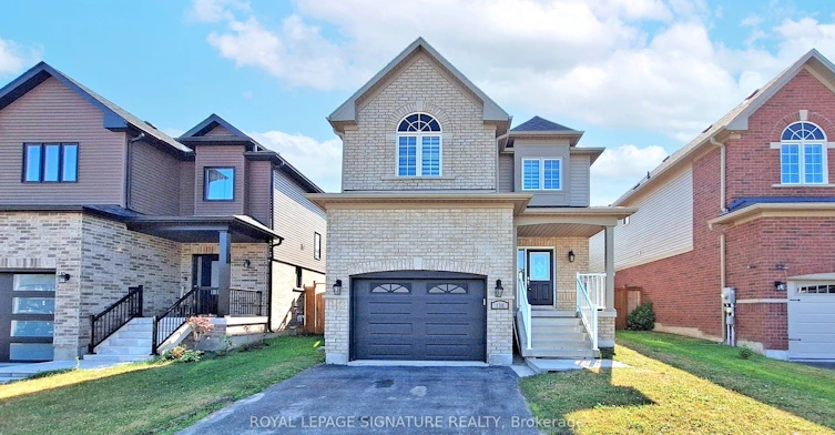 138 Sun King Crescent, Barrie, ON, L4M 0E5