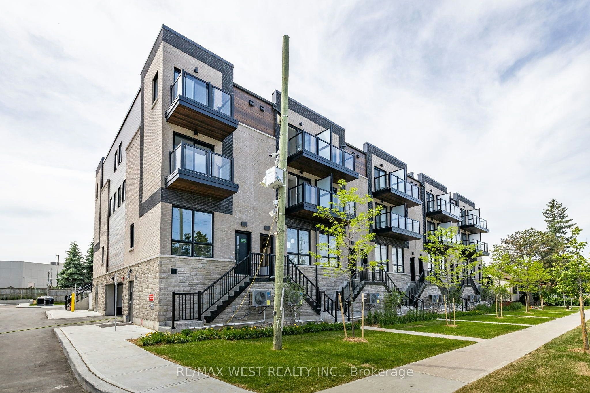 7-521 Big Bay Point Road, Barrie, ON, L4N 3Z6