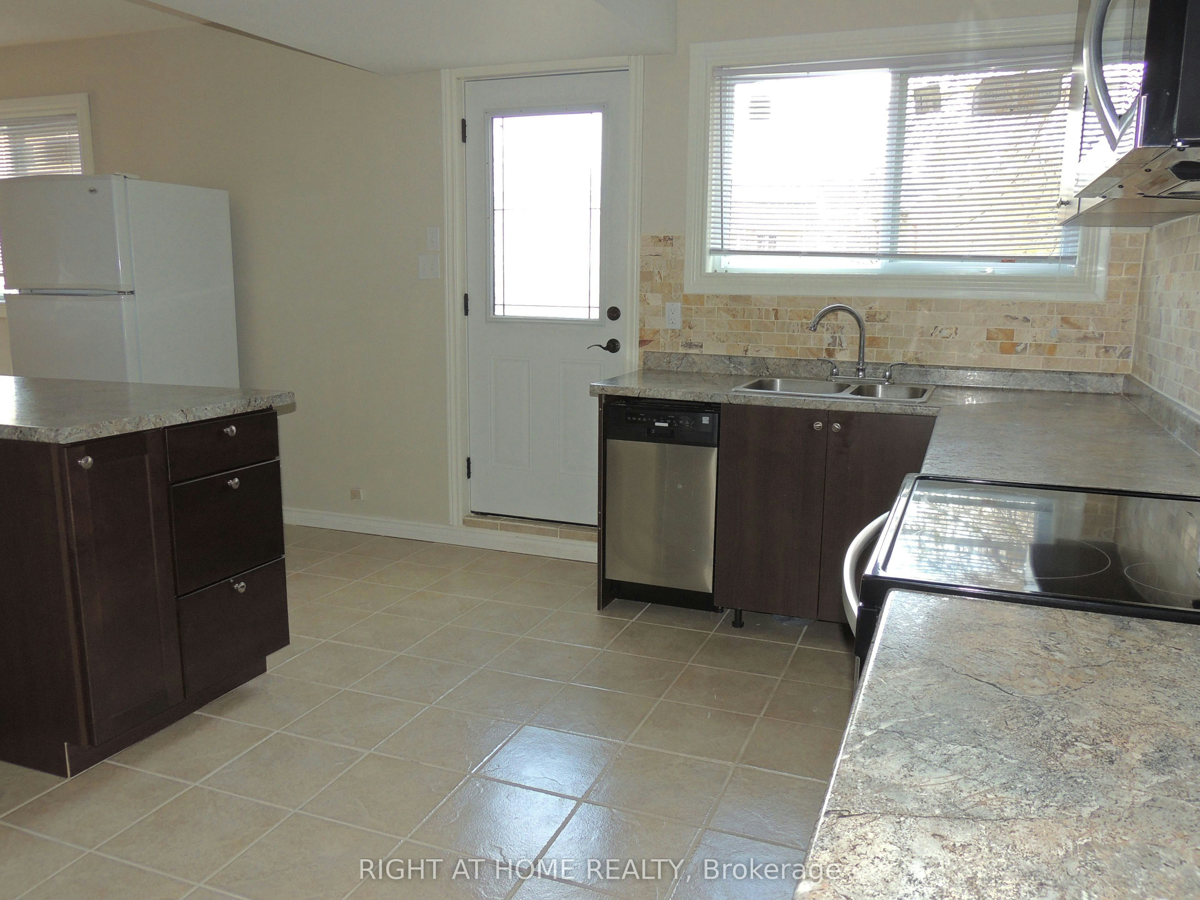 B-66 Bayview Drive, Barrie, ON, L4N 3N9 - 9