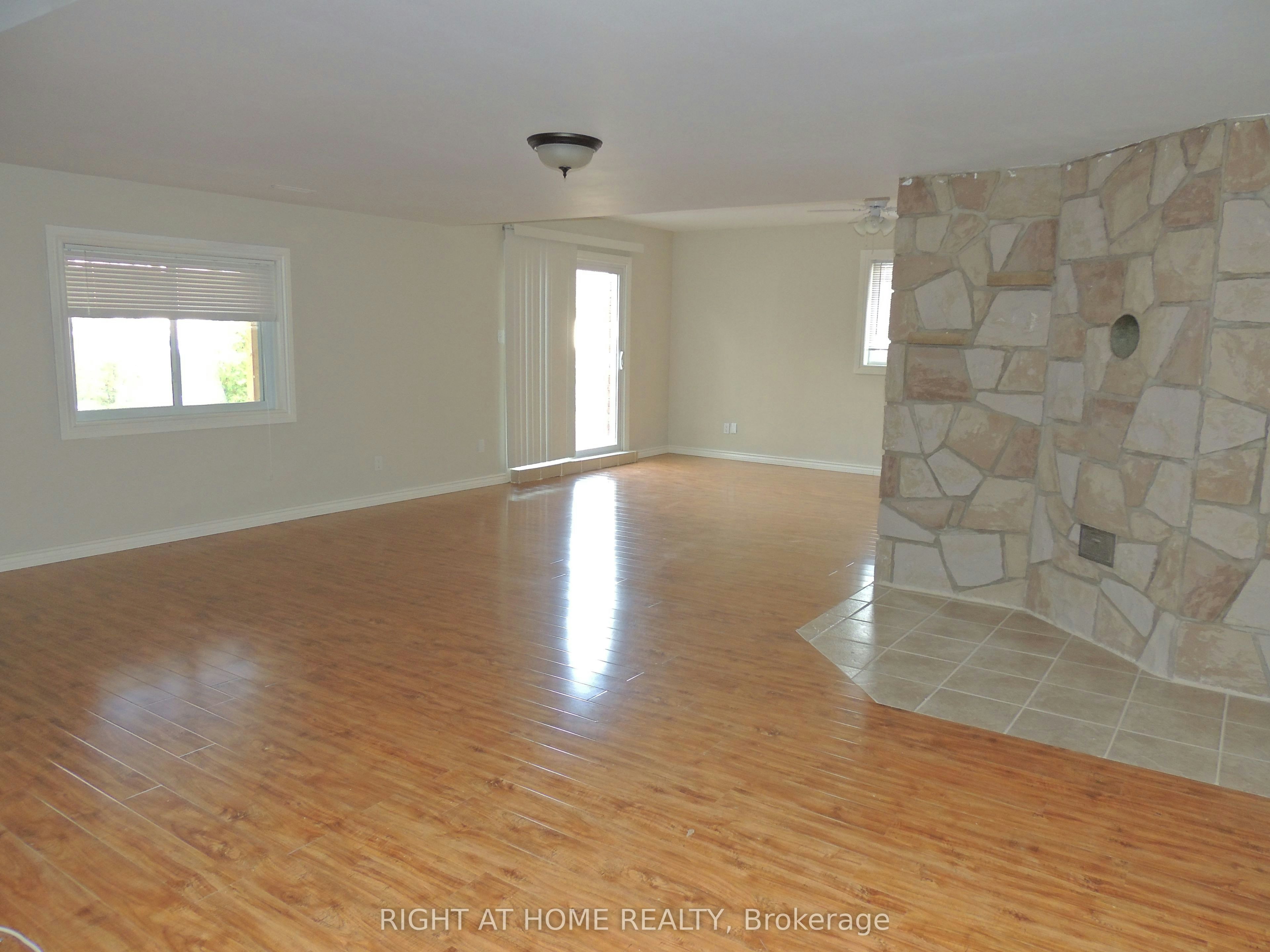 B-66 Bayview Drive, Barrie, ON, L4N 3N9 - 2