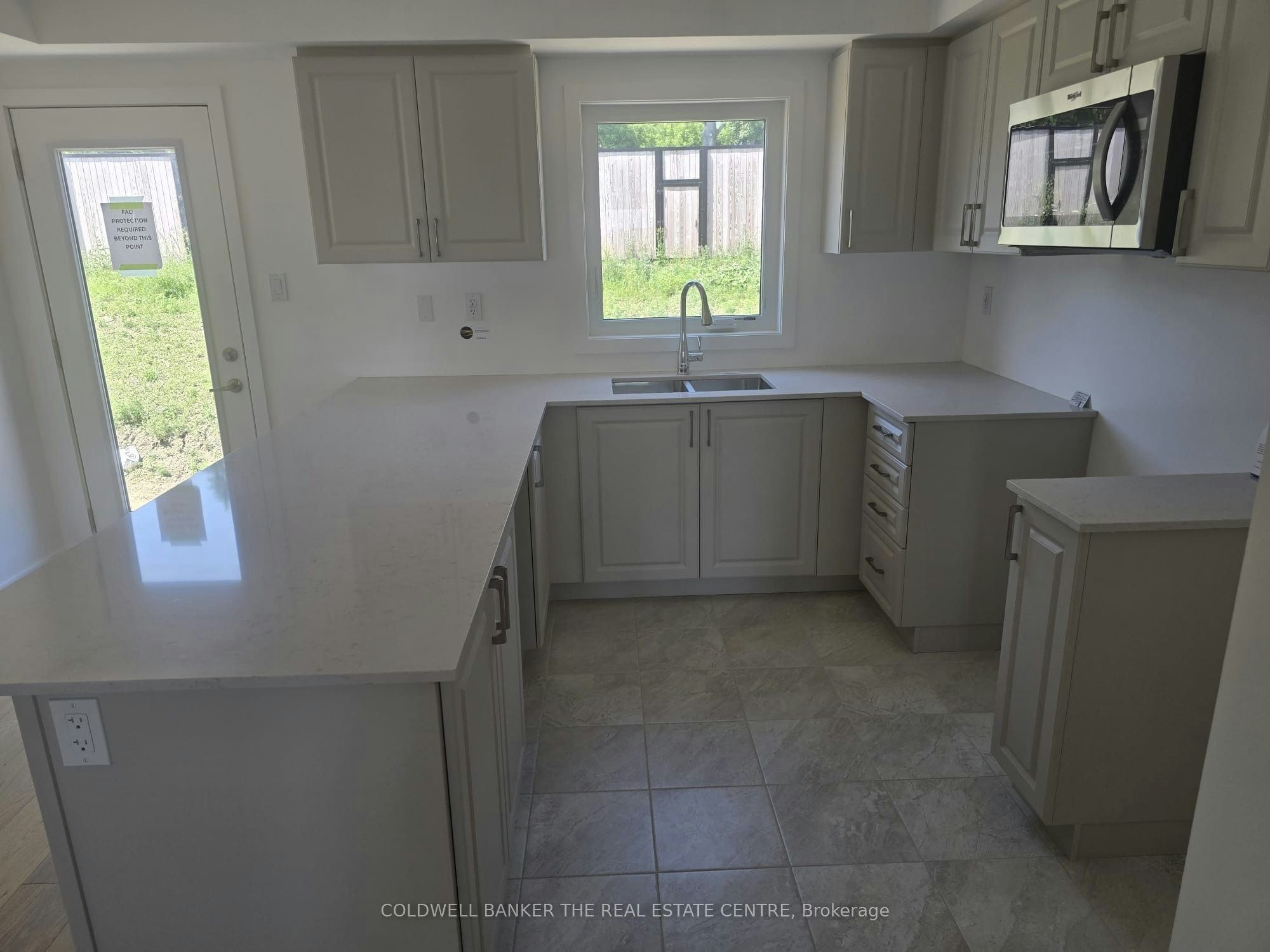 47 Flan Boulevard, Barrie, ON, L9J 0E1 - 6