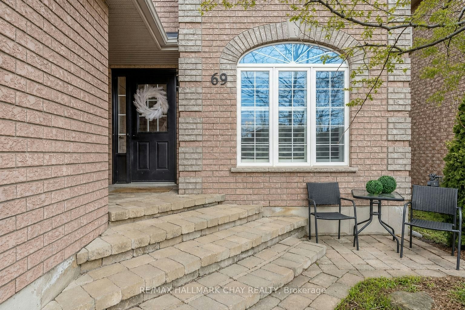 69 Kenwell Crescent, Barrie, ON, L4N 0A3 - 2