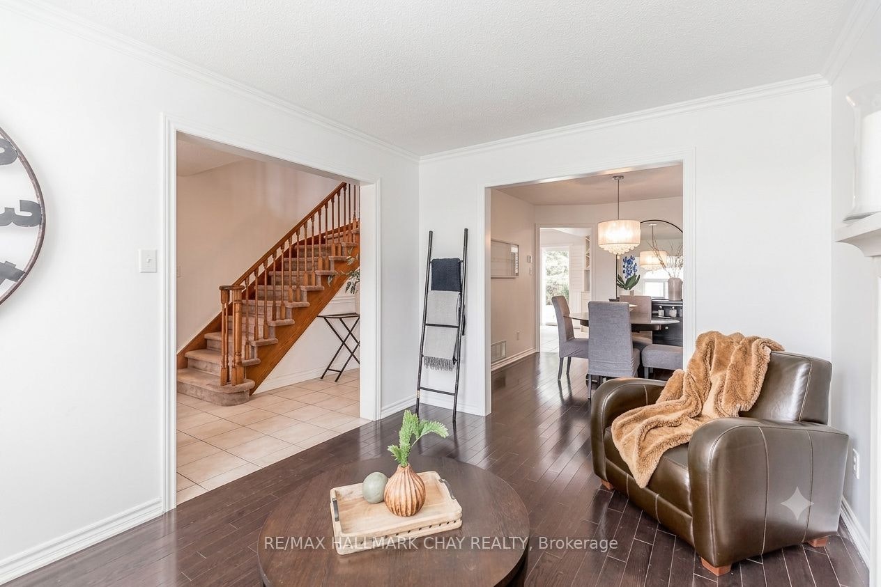 69 Kenwell Crescent, Barrie, ON, L4N 0A3 - 6