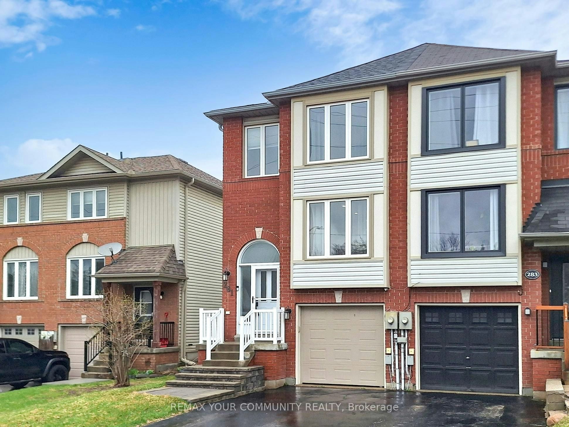 281 Ferndale Drive S, Barrie, ON, L4N 8K1
