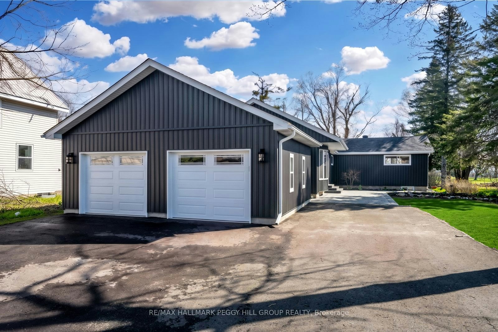 386 Peter Street N, Orillia, ON, L3V 5A7