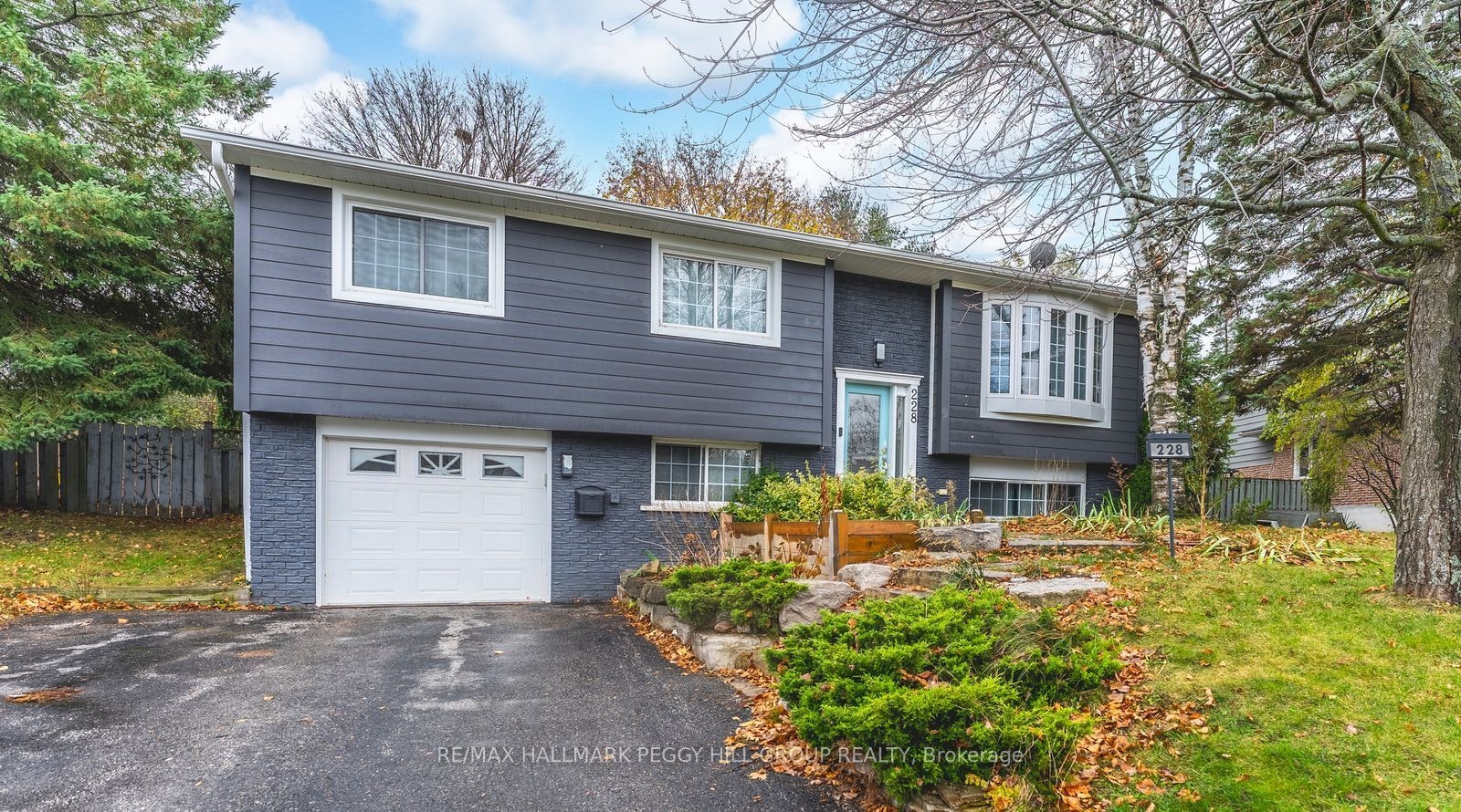 228 Dodson Road, Barrie, ON, L4N 4S4