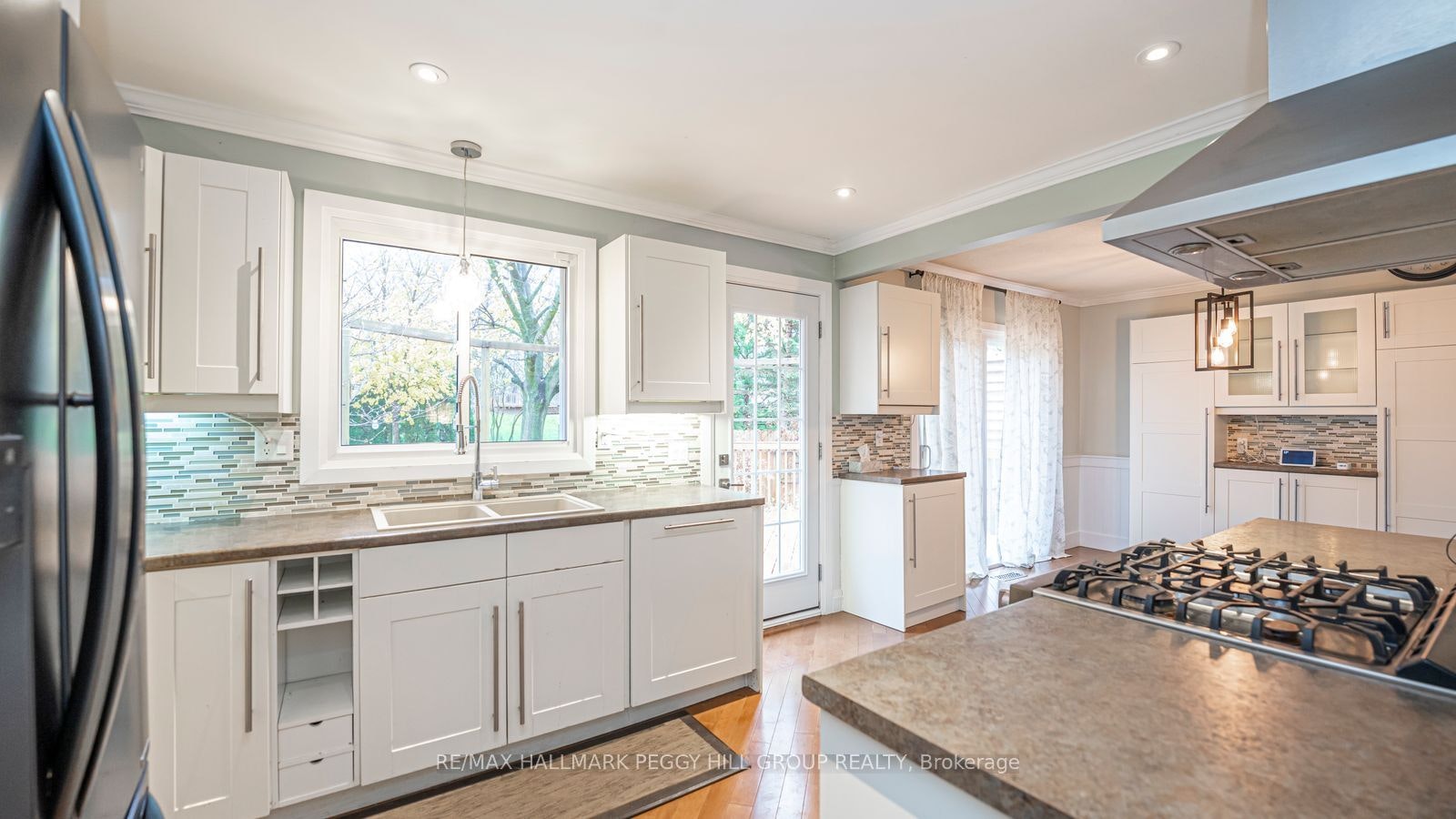 228 Dodson Road, Barrie, ON, L4N 4S4 - 6
