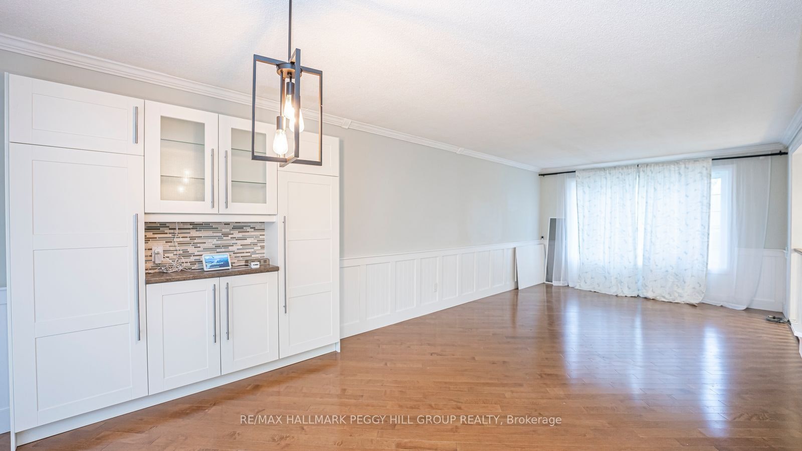 228 Dodson Road, Barrie, ON, L4N 4S4 - 4