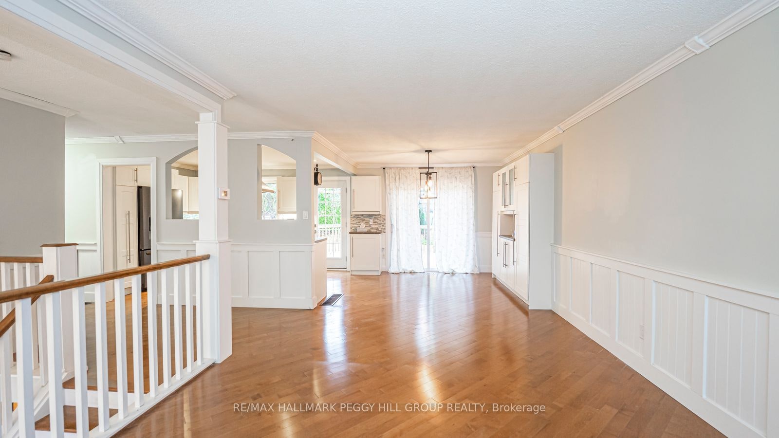 228 Dodson Road, Barrie, ON, L4N 4S4 - 3