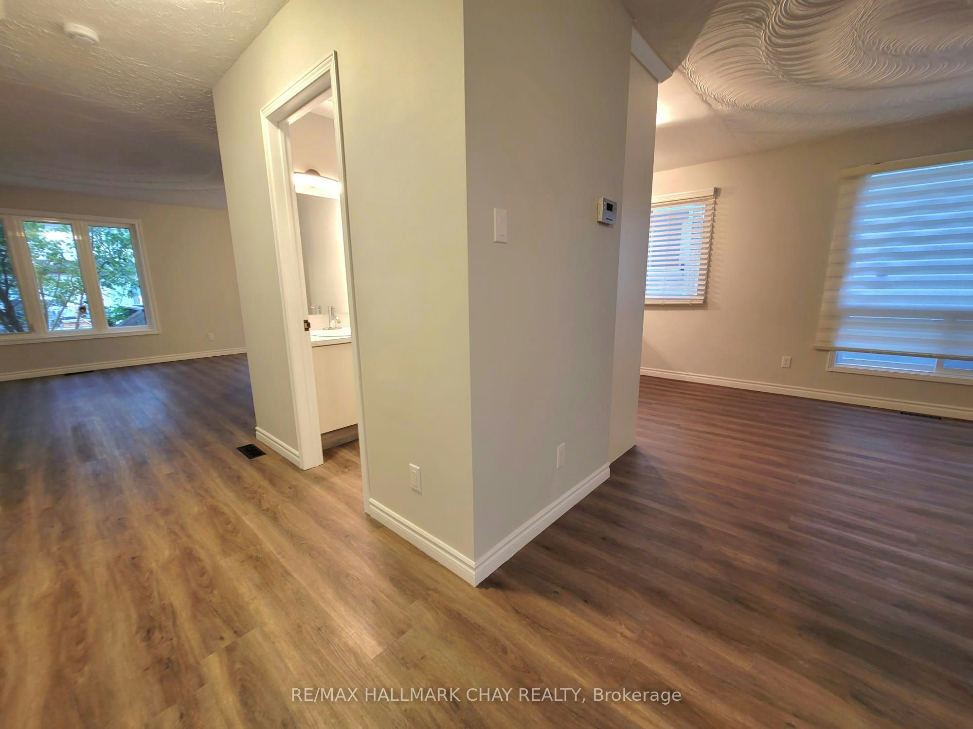 30 Orwell Crescent, Barrie, ON, L4N 6M6 - 12