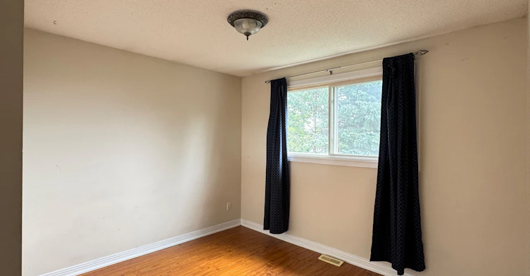 Main-11 Orwell Crescent, Barrie, ON, L4N 6N3 - 17