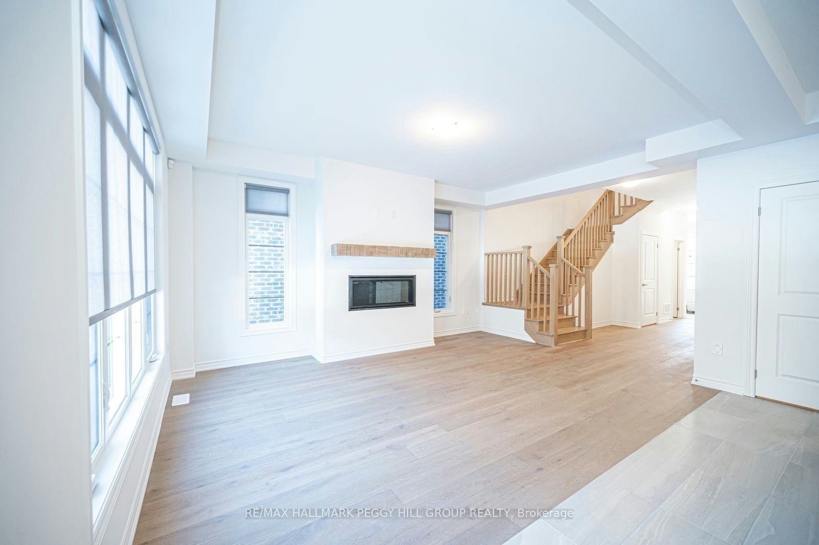 4 Sassafras Road, Springwater, ON, L9X 2C6 - 2