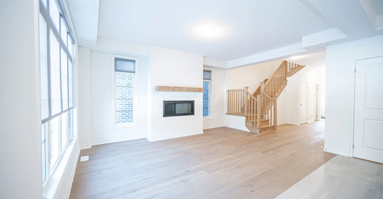 4 Sassafras Road, Springwater, ON, L9X 2C6 - 2