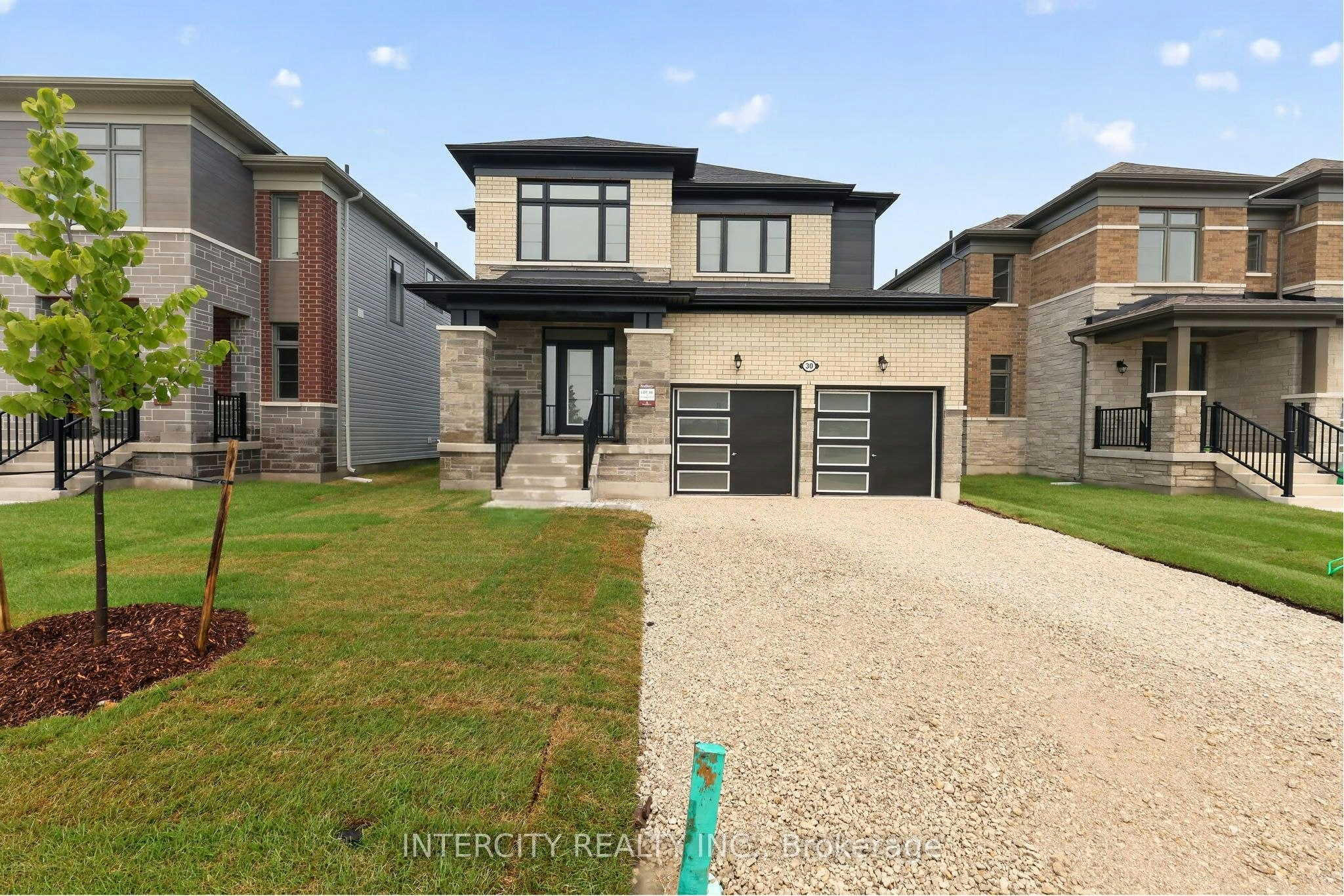 30 Legacy Circle, Wasaga Beach, ON, L9Z 0M5