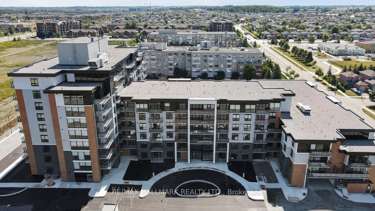 215-70 Dean Avenue, Barrie, ON, L4N 0C2