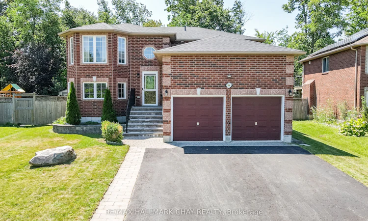 94 Sandringham Drive