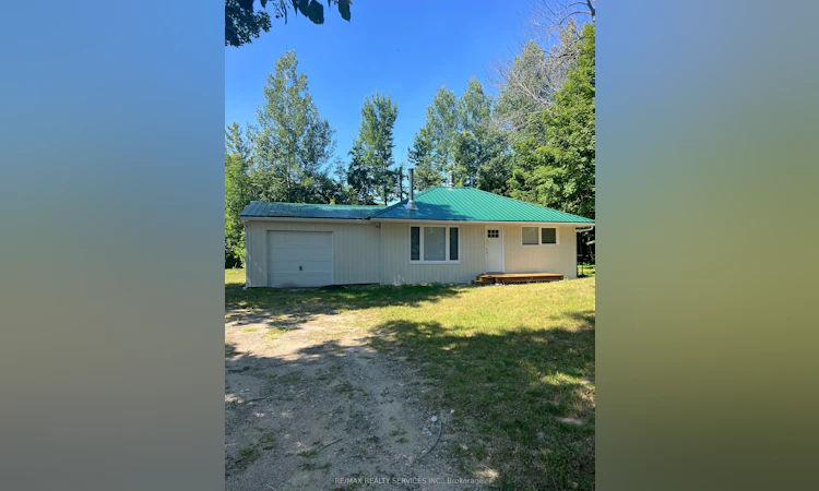 16 Couchiching Crescent