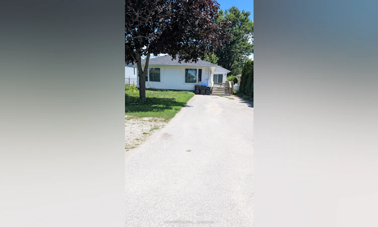 39 Lake Avenue
