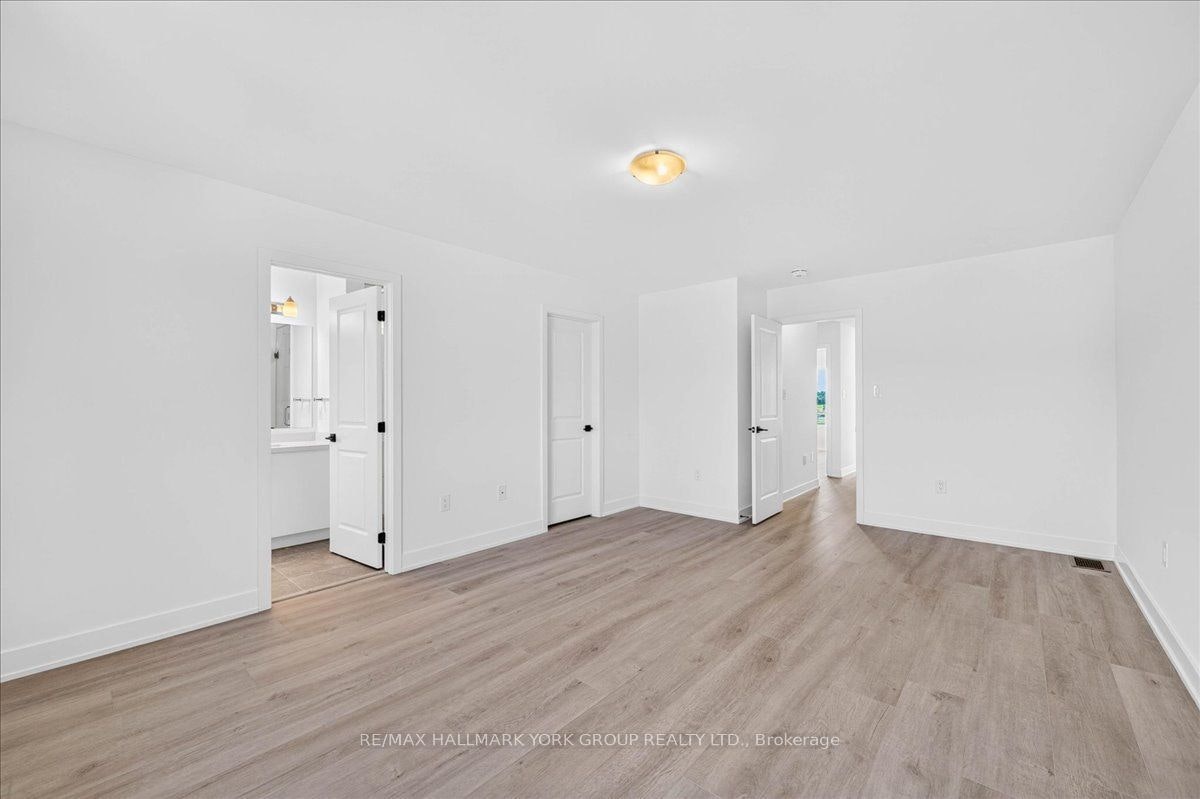 46 Mcaush Street, Barrie, ON, L9J 1C8 - 12