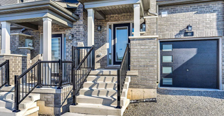 46 Mcaush Street, Barrie, ON, L9J 1C8 - 2