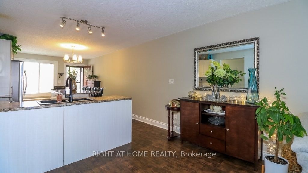 201-43 Olive Crescent, Orillia, ON, L3V 7M8 - 12