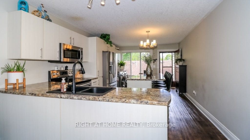 201-43 Olive Crescent, Orillia, ON, L3V 7M8 - 13