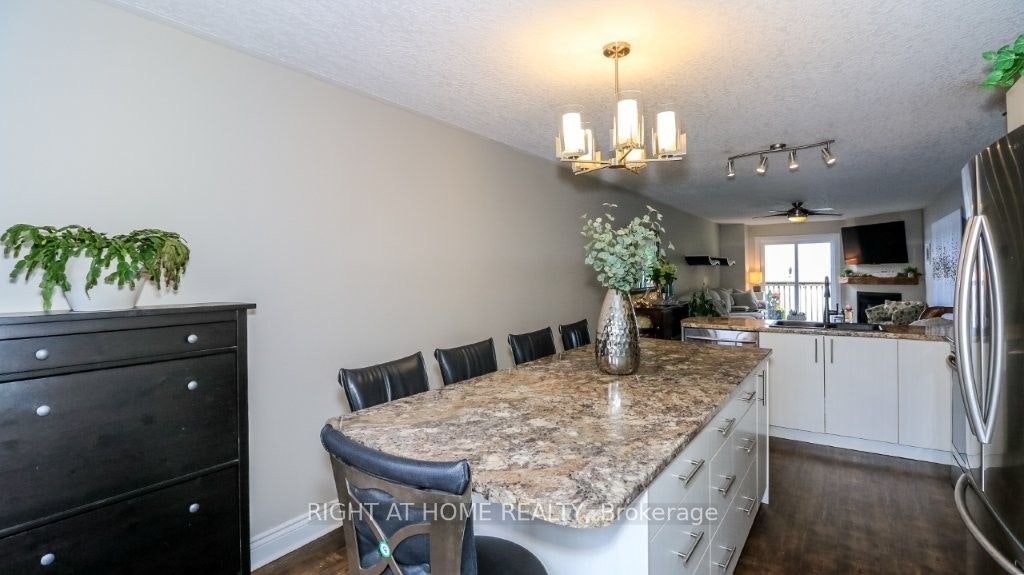 201-43 Olive Crescent, Orillia, ON, L3V 7M8 - 4