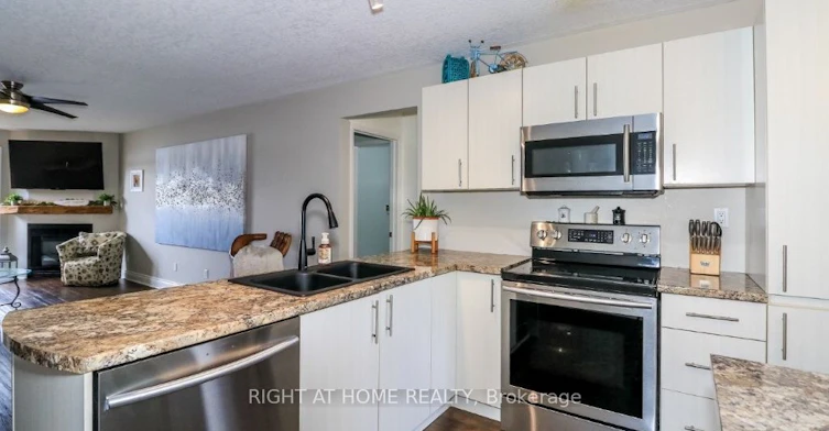 201-43 Olive Crescent, Orillia, ON, L3V 7M8 - 16