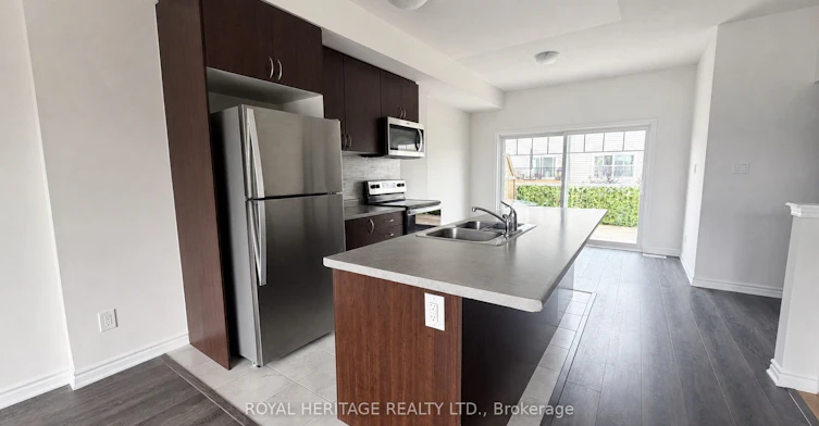 107 Sandhill Crane Drive, Wasaga Beach, ON, L9Z 0J6 - 6