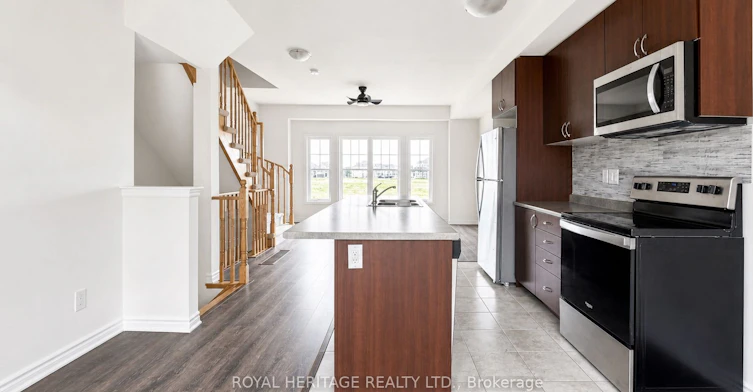 107 Sandhill Crane Drive, Wasaga Beach, ON, L9Z 0J6 - 5