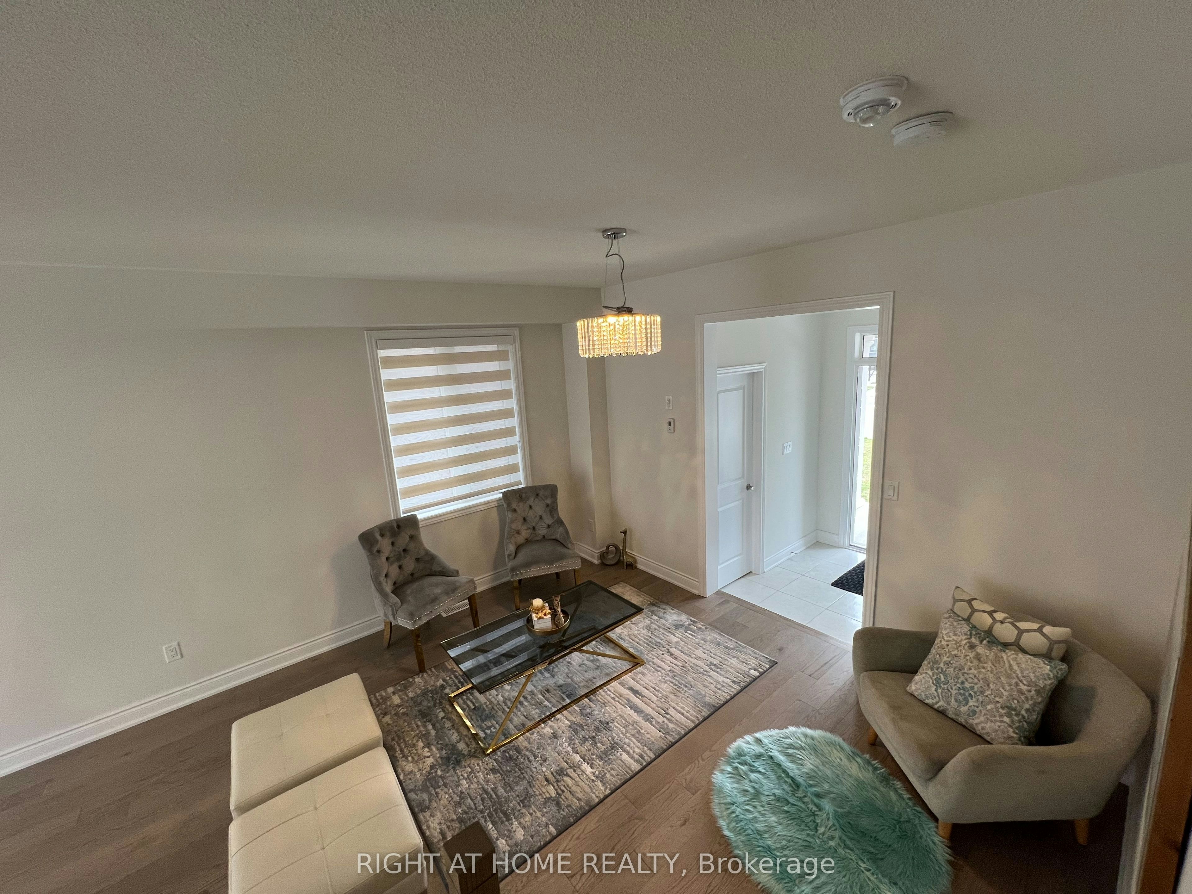 24 Tamworth Terrace W, Barrie, ON, L9J 0L5 - 4