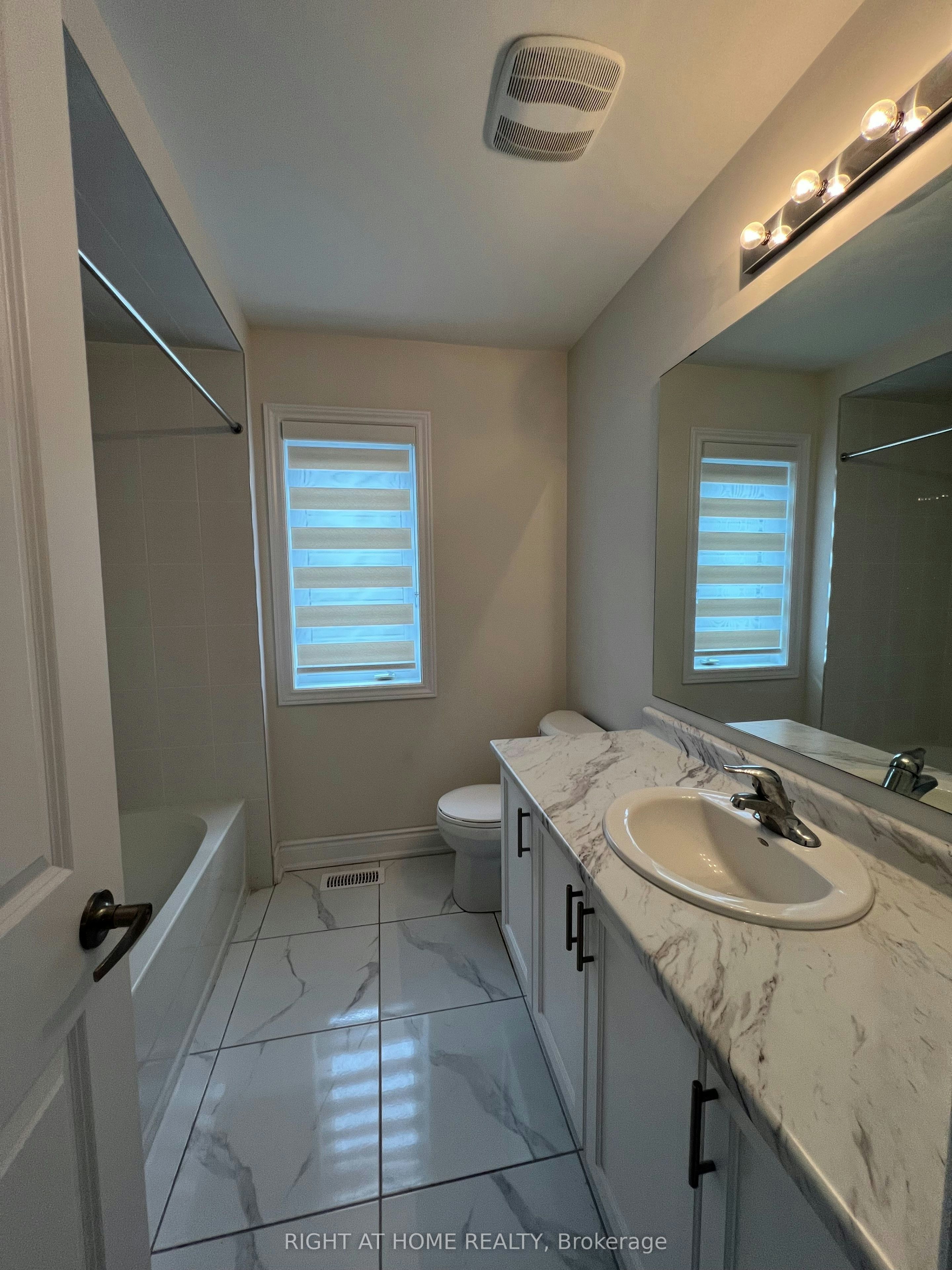 24 Tamworth Terrace W, Barrie, ON, L9J 0L5 - 15