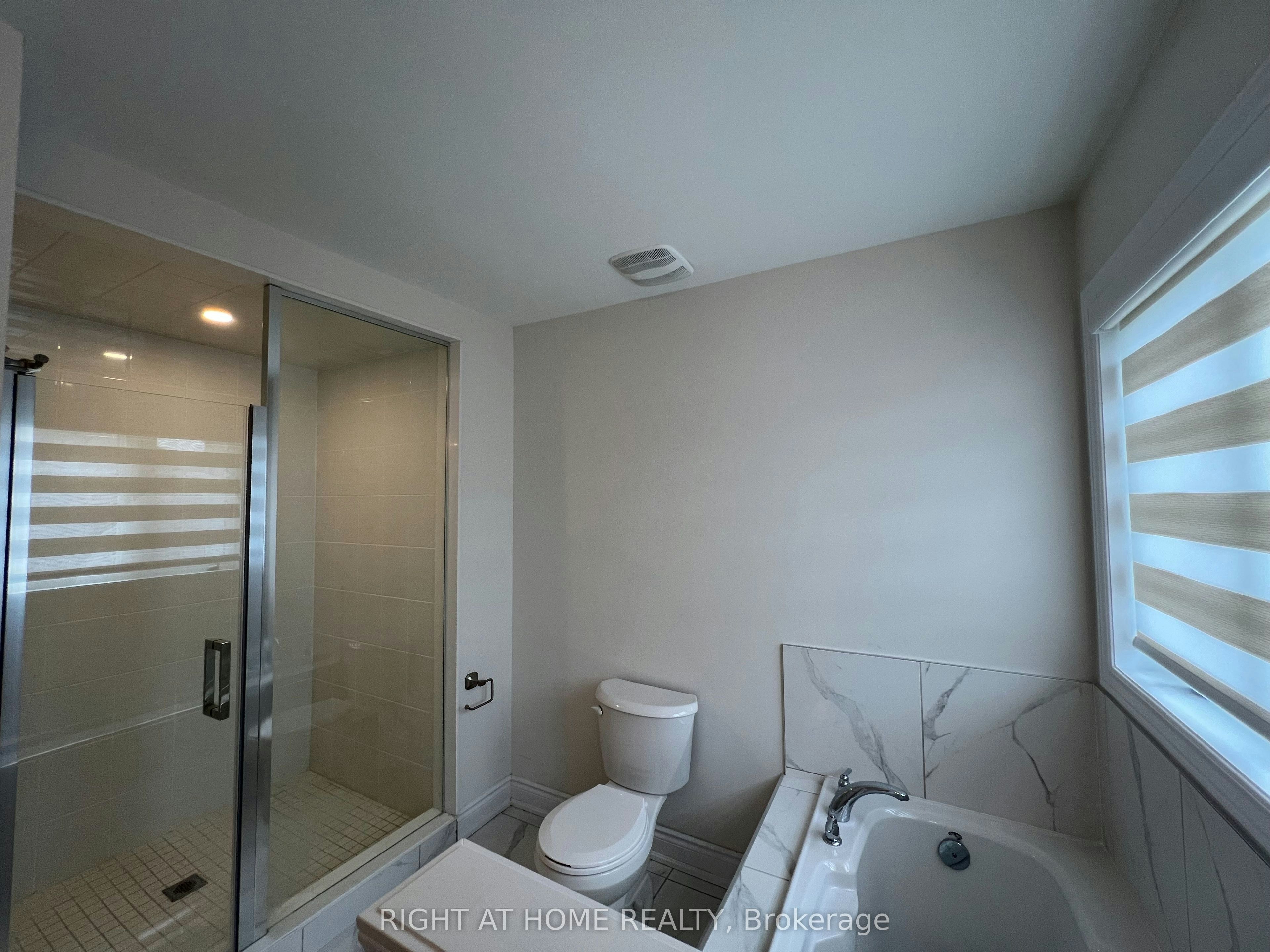 24 Tamworth Terrace W, Barrie, ON, L9J 0L5 - 12