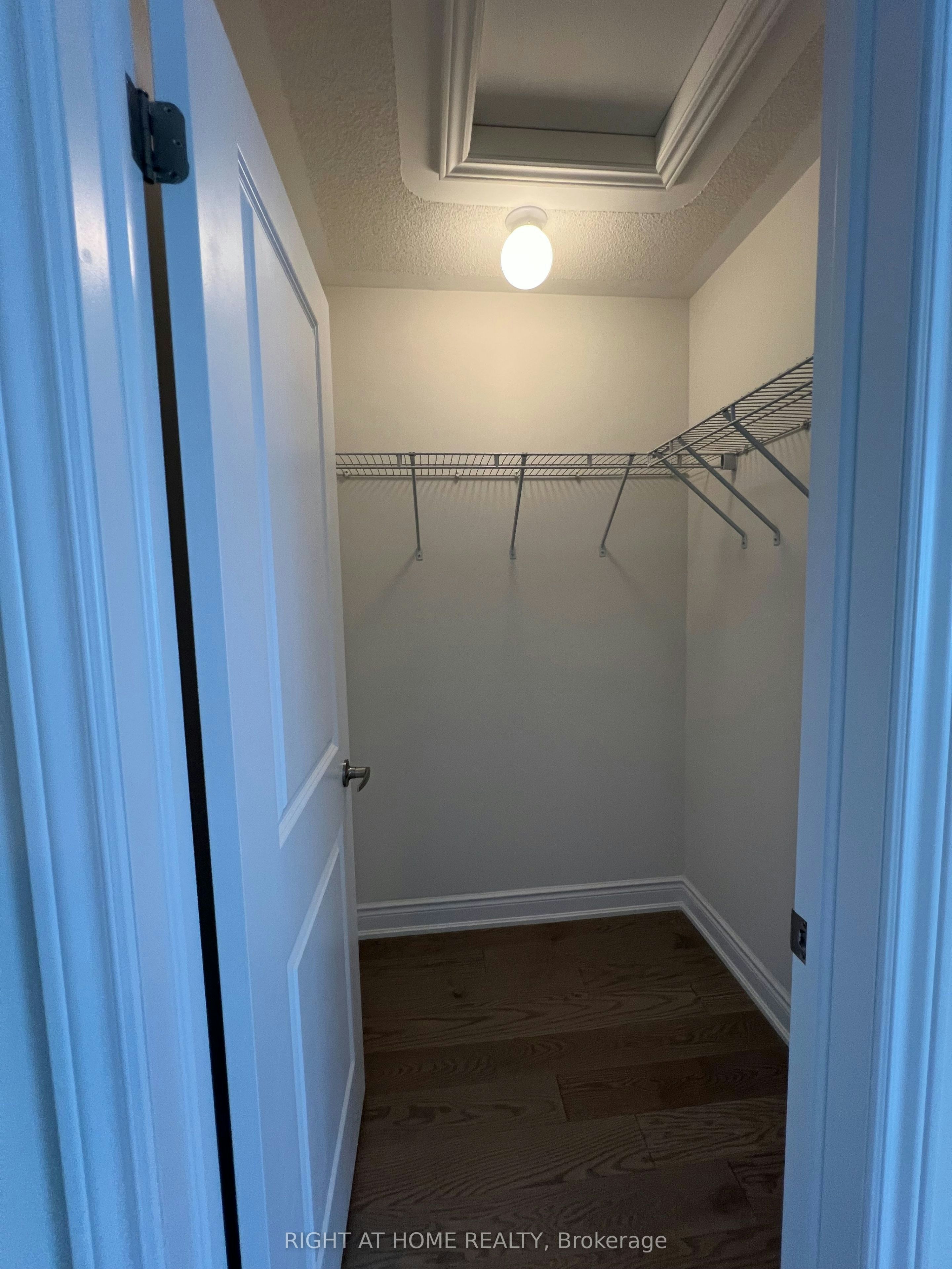 24 Tamworth Terrace W, Barrie, ON, L9J 0L5 - 13