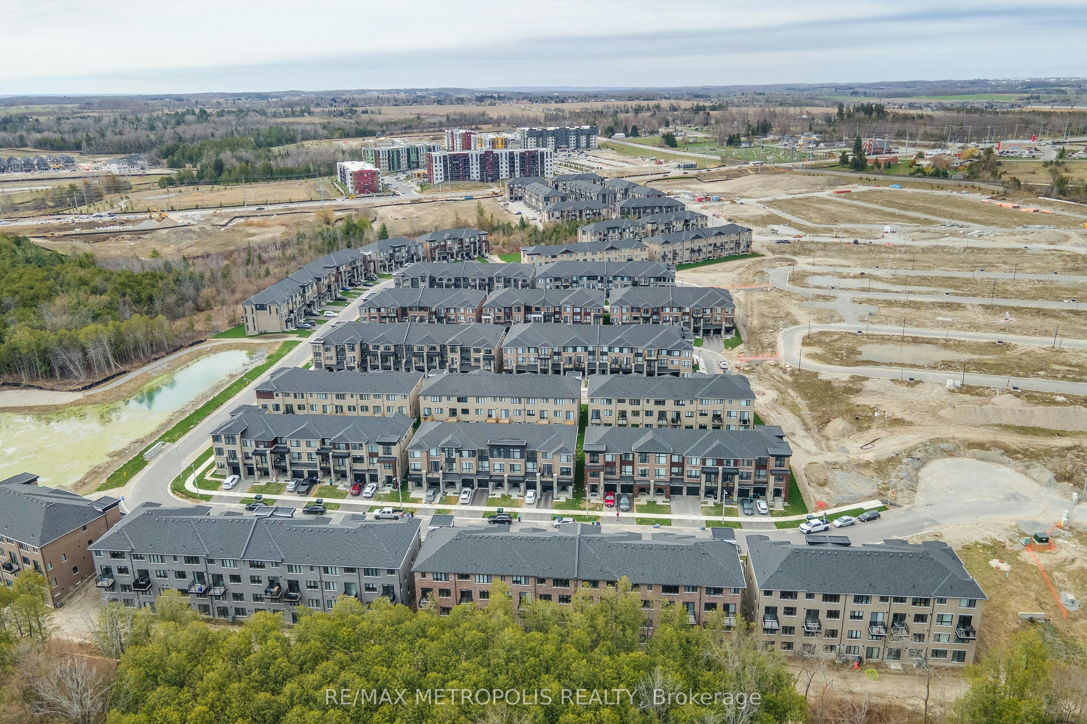 132 Blue Forest Crescent, Barrie, ON, L4M 7J6 - 25