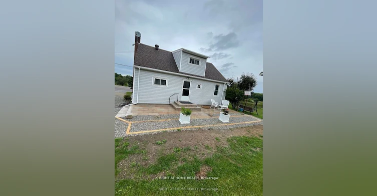 8162 Highway 12 W. Road, Severn, ON, L3V 6H2